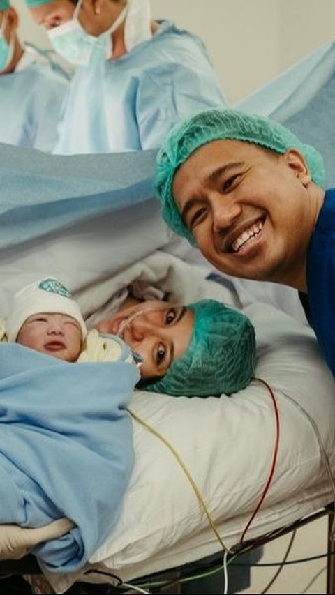 Selamat Clairine Clay Melahirkan Anak Pertama, Ini Deretan Potret Mengharukan Detik-detik Persalinannya yang Didampingi Joshua Suherman