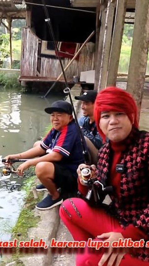 Komedian Adul Si Jago Mancing, Saat Tanding dengan Pesulap Merah Malah Kalah 'Tadi Saya Ngomong sama Ikannya'