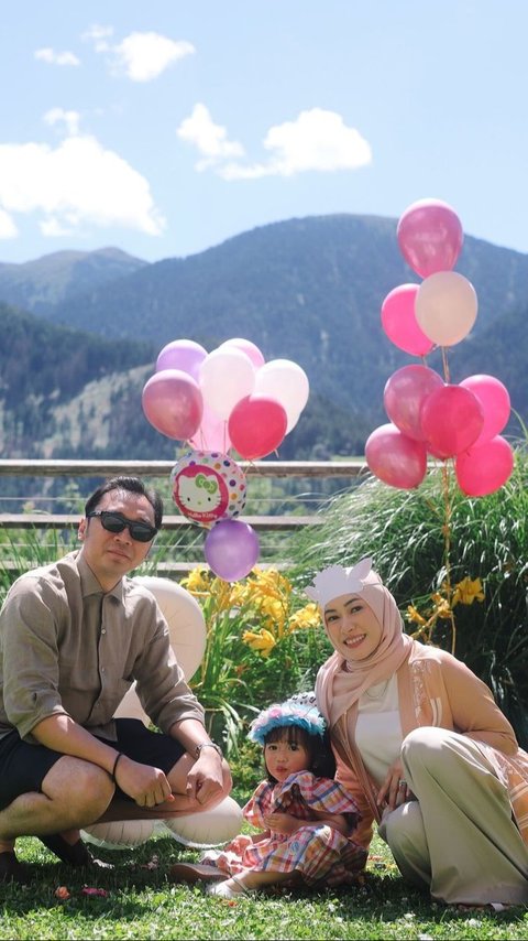 Portrait of Alisha Putri Ibas Yudhoyono's Birthday Celebration Held in Nature