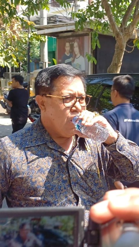 Ketua Majelis Hakim Diam-diam Muncul di Pengadilan Tinggi Surabaya