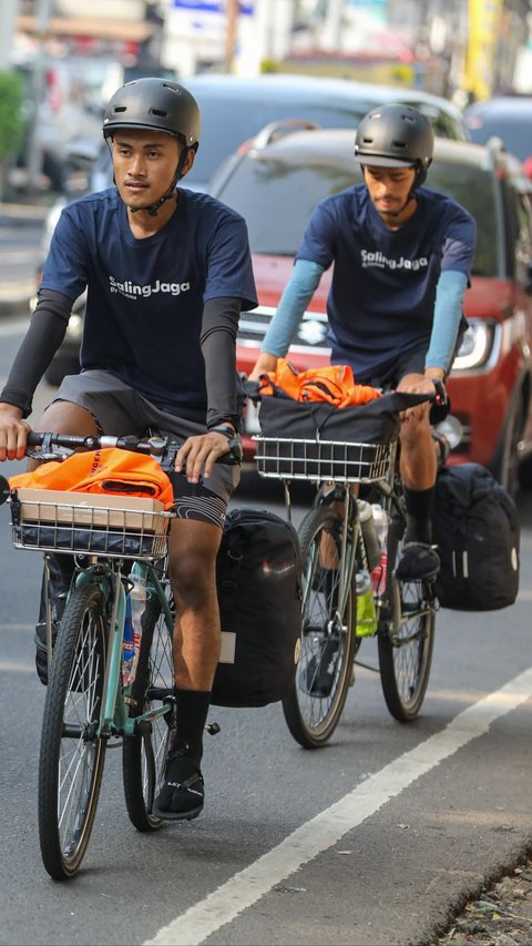 Komunitas Mengembara Biru Bersepeda dari Jakarta-Lombok Kampanyekan Hidup Minim Emisi