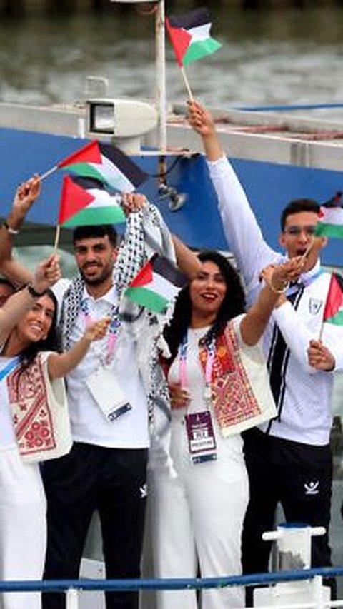 Atlet Palestina di Olimpiade Paris Pakai Kaos Bergambar Jet Tempur Jatuhkan Bom ke Anak-Anak