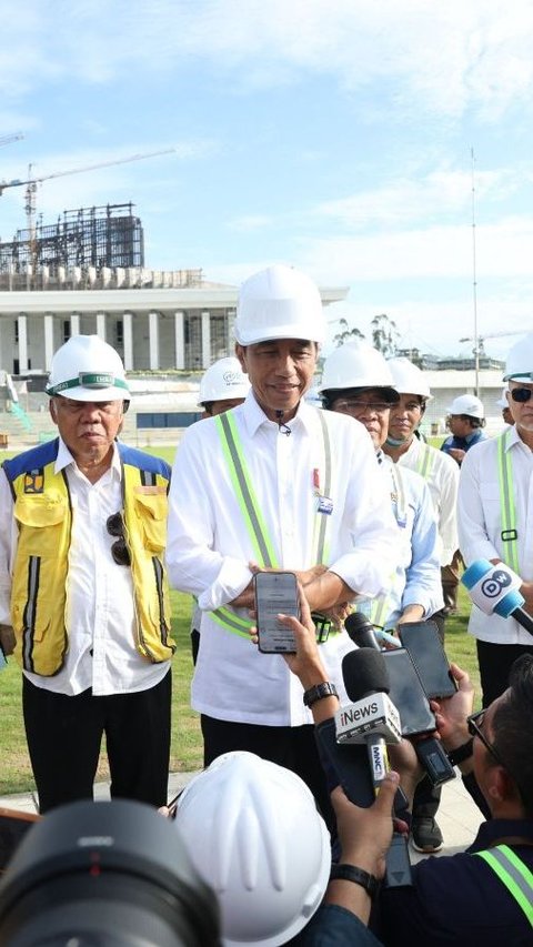 Hari Kedua Berkantor di IKN, Jokowi Bakal Rapat Bahas Keamanan