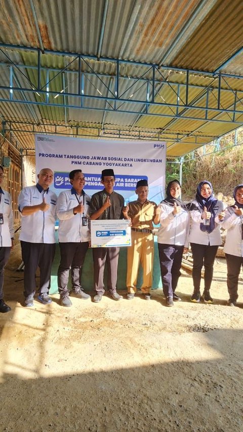 PNM Peduli Salurkan Bantuan Sarana Air Bersih di Dusun Ngreco Bantul
