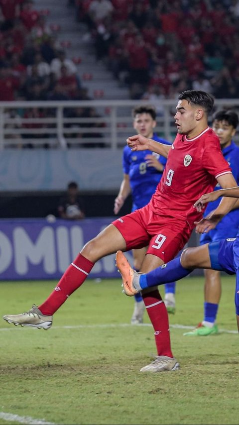 FOTO: Momen Jens Raven Cetak Gol Bersejarah hingga Membawa Timnas Indonesia U-19 Juara Piala AFF U-19 2024