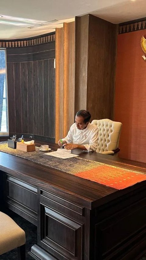 Portrait of Jokowi's Workspace and Bedroom in IKN, Admits Not Sleeping Well Due to AC Issues