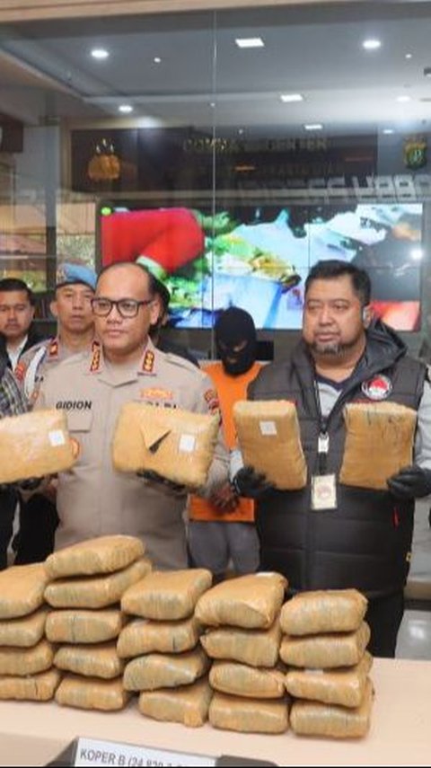 Kronologi Terungkapnya Penyelundupan Ganja Seberat 77 Kg dari Bekasi-Jakarta