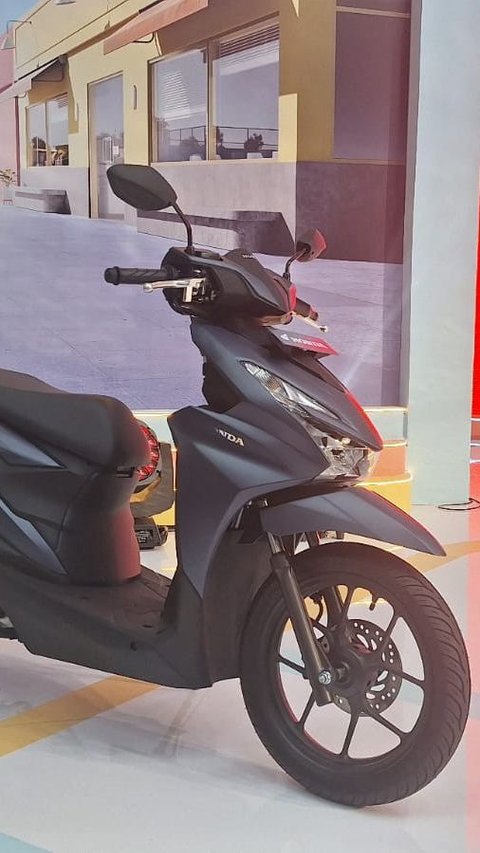 Aneka Motor yang memiliki desain ciamik dan bobot ringan yang cocok untuk perempuan.