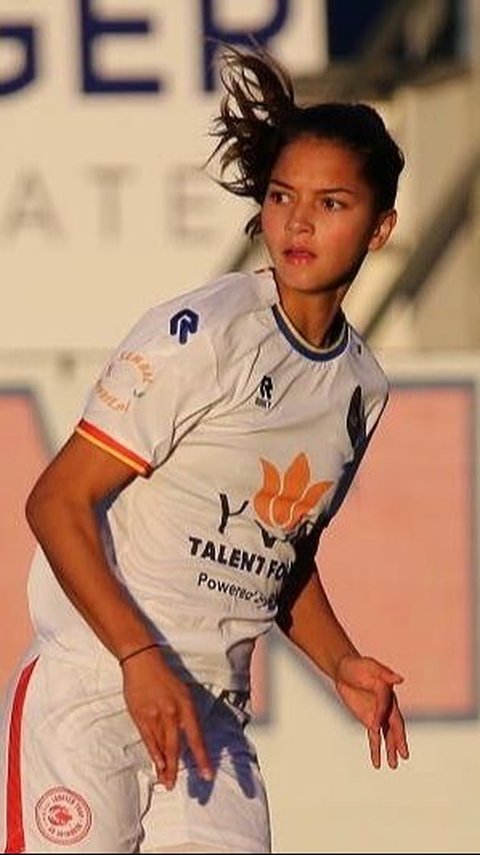 Portrait of Estella Loupatty, the Naturalized Player with Fair Complexion and Exotic Skin