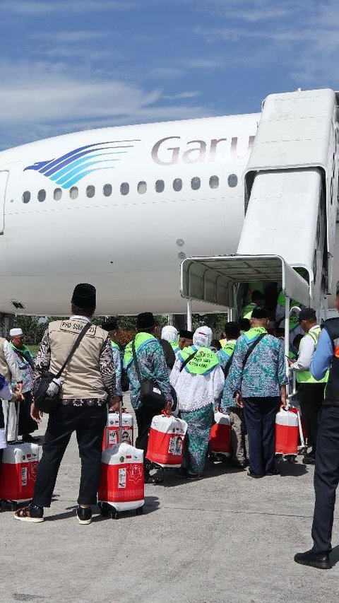 The Second Wave of Hajj Pilgrims Begin Returning to Indonesia, 22 Flights Depart from Madinah