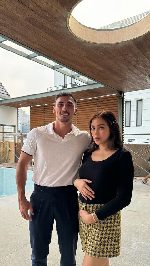 Pregnant with Third Child, Jessica Iskandar Separates from Vincent Verhaag