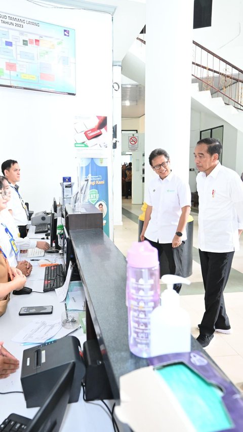 Presiden Jokowi Puji RSUD Sinjai dengan Dokter Spesialis yang Cukup Baik