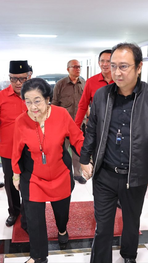 Megawati Respons Ketua KPU Dipecat: Kok Begitu Ya, Pusing Saya