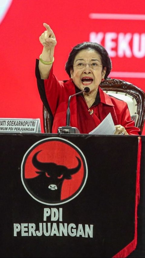 Megawati Terang-terangan Kritik Jokowi di Depan Kader PDIP: Ini Persoalan Bangsa, Bukan Seorang!