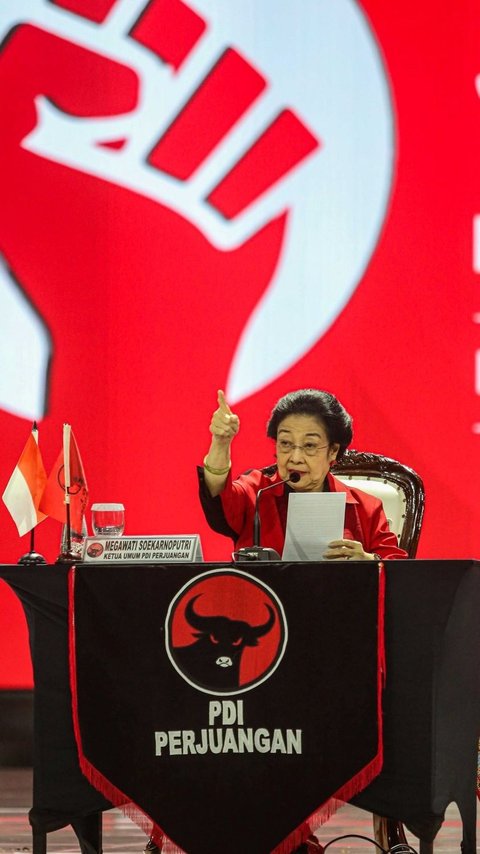 Megawati Kritik Kepemimpinan Jokowi