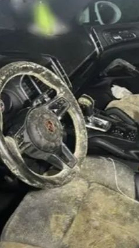 Parking Porsche in Apartment Basement, This Woman is Shocked When She Returns to Her Car Covered in Mushrooms, Like Tempeh