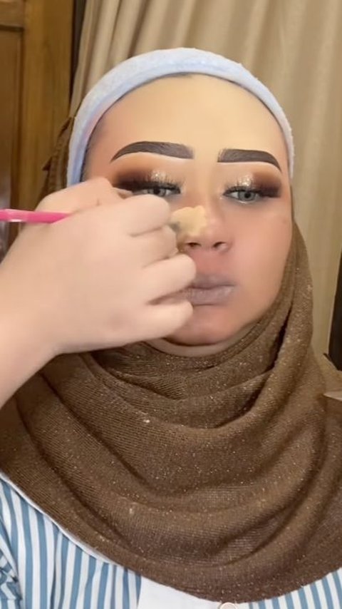 MUA Forced to Remove Makeup When the Bride Couldn't Stop Crying, the Ending is Impressive