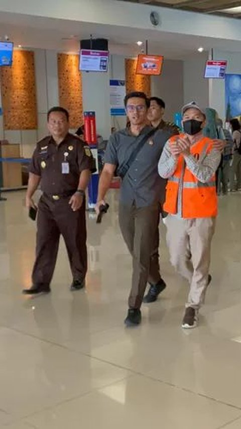 Mau Kabur ke Bali, DPO Kasus Korupsi Ditangkap di Bandara Komodo