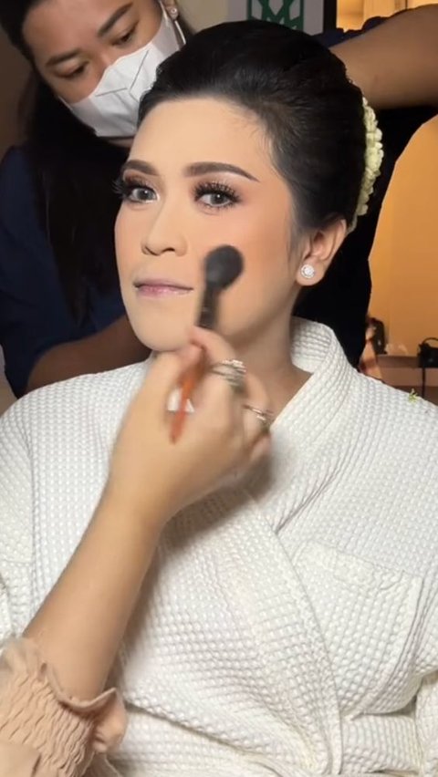 Clients Praise the Perfect Results of MUA's Makeup Despite the Affordable Rates, Netizens: 