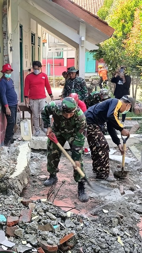 BPBD Catat 239 Rumah Rusak Akibat Gempa Batang, Ini Rinciannya