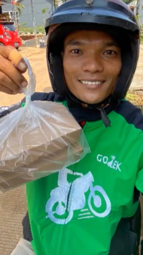 Sukses Ubah Nasib, Mantan Ojek Online Ini Buka Bisnis Ayam Geprek dengan Omzet Capai Rp 30 Juta