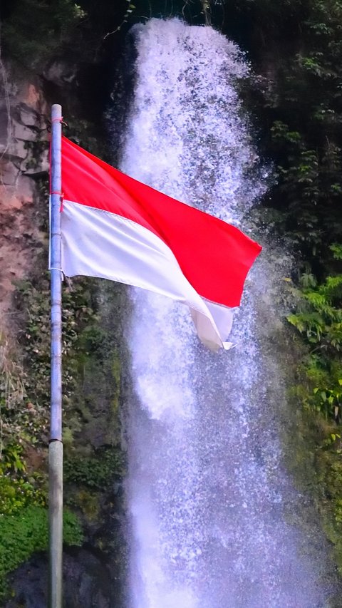 Bacaan Doa Malam Tirakatan 17 Agustus 2024, Lengkap dengan Teks Bahasa Indonesia