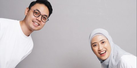 10 Tahun Bersahabat Kini Jadi Teman Hidup, Kisah Cinta Pasangan yang Berakhir Bahagia Ini Curi Perhatian