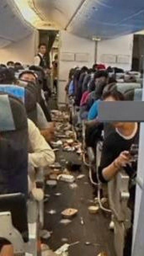 Moments of EVA Air Flight Jakarta-Taipei Encountering Severe Turbulence, 6 Flight Attendants Injured