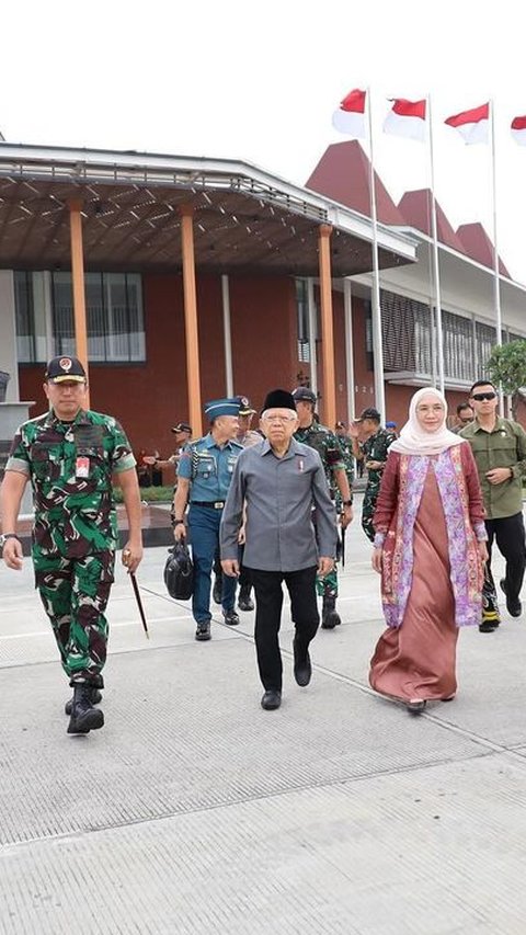 VIDEO: Sosok Jenderal Polisi Cium Tangan saat Sambut Wapres Ma'ruf Pertama Kali Datang ke IKN