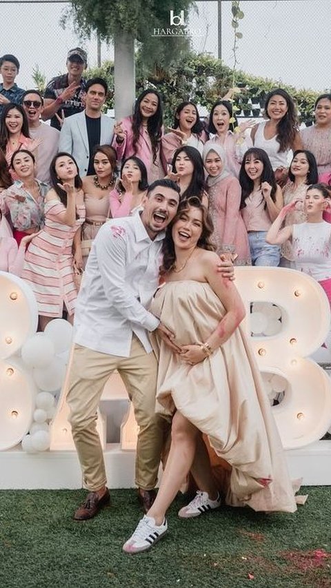 8 Styles of Artists at Jessica Iskandar's Gender Reveal Party, Sarwendah's New Look Becomes the Spotlight