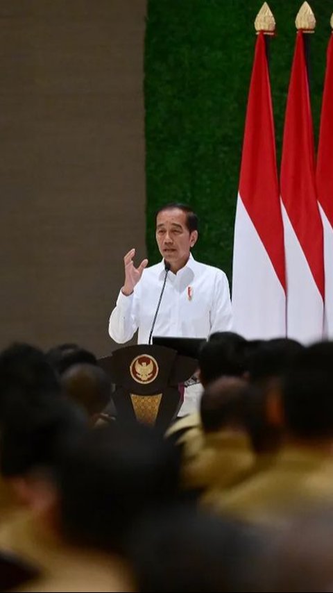 VIDEO: Jokowi Tegas Bahas Ancaman Kerugian, Tunjuk-Tunjuk Gubernur 