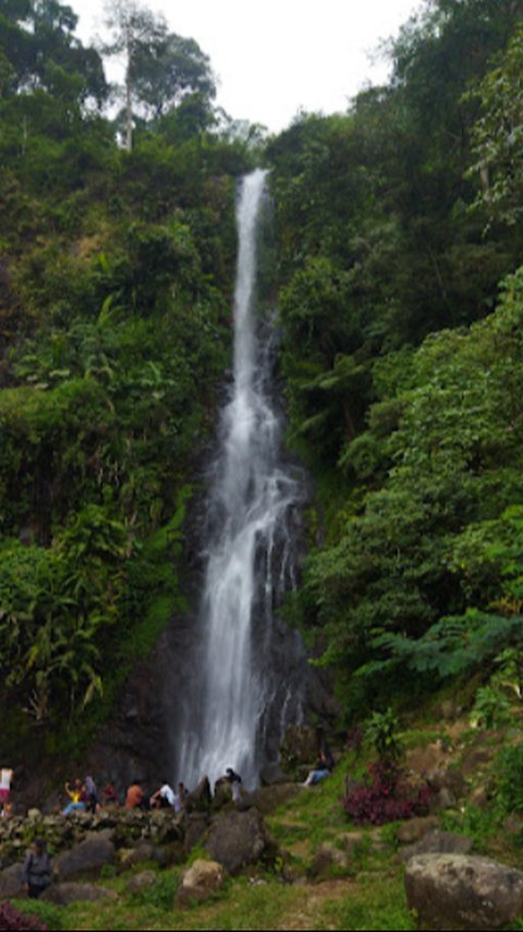 Jadi Wisata Favorit sejak 1984, Begini Rasanya Healing di Curug Cijalu yang Legendaris