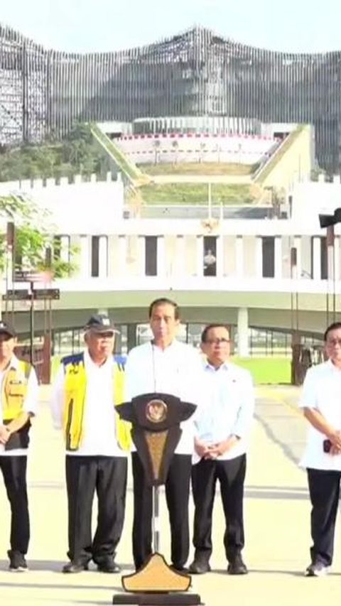 Jokowi Resmikan Plaza Seremoni Sumbu Kebangsaan IKN, Ini Filosofinya