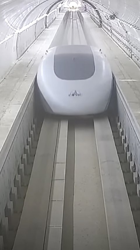 China Uji Kereta Maglev Hyperloop dengan Kecepatan 1.000 Km/Jam