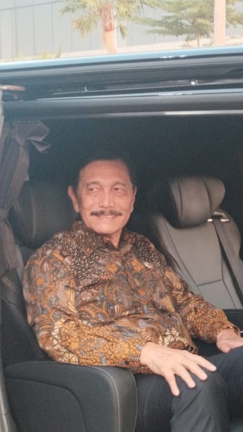 Jakarta Makin Penuh Polusi, Menko Luhut Usul Kendaraan Listrik Diperbanyak hingga Tutup PLTU Suralaya