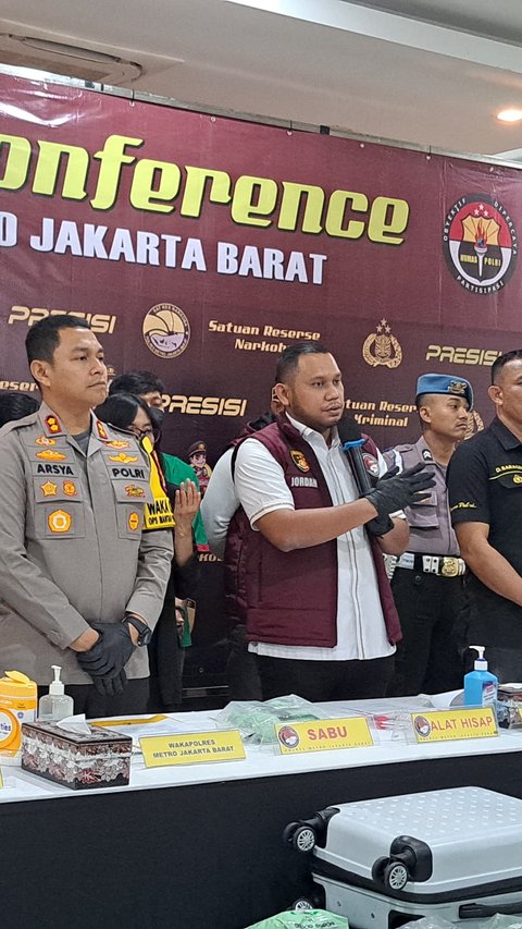 Polisi Bongkar Peredaran Narkoba Jaringan Internasional, Modusnya Disembunyikan di Pintu Mobil Ekspedisi