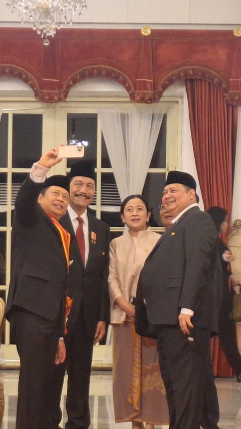 Momen Akrab Airlangga, Luhut dan Puan Selfie Bareng di Istana