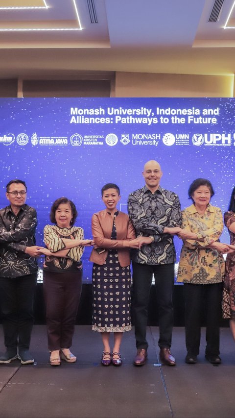 Monash University Indonesia Opens Scholarships for Master's and Doctoral Programs, Study in Australia