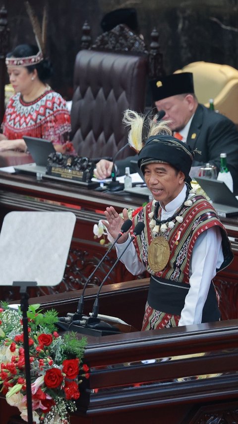 Polisi Jaga Ketat Pintu Masuk Gedung DPR saat Sidang Tahunan, Sebar 3.457 Personel