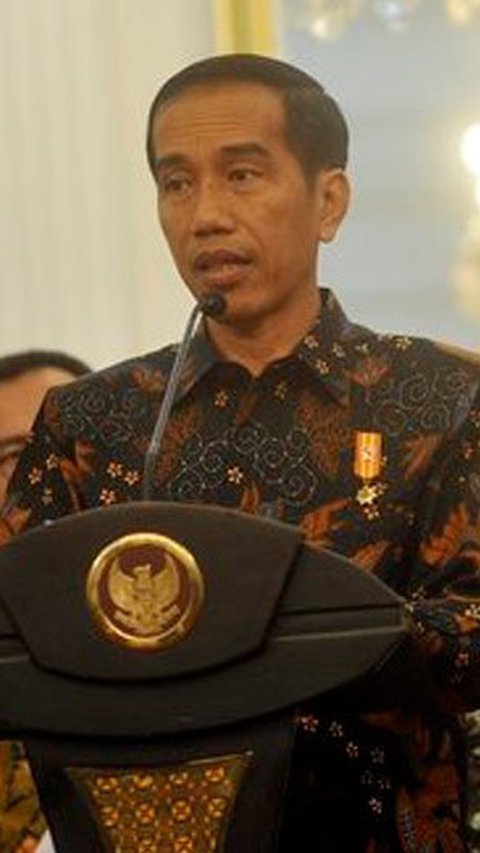 10 Tahun Jokowi: Kartu Indonesia Sehat Sedot Anggaran Rp361 Triliun, Kartu Indonesia Pintar Rp113 Triliun