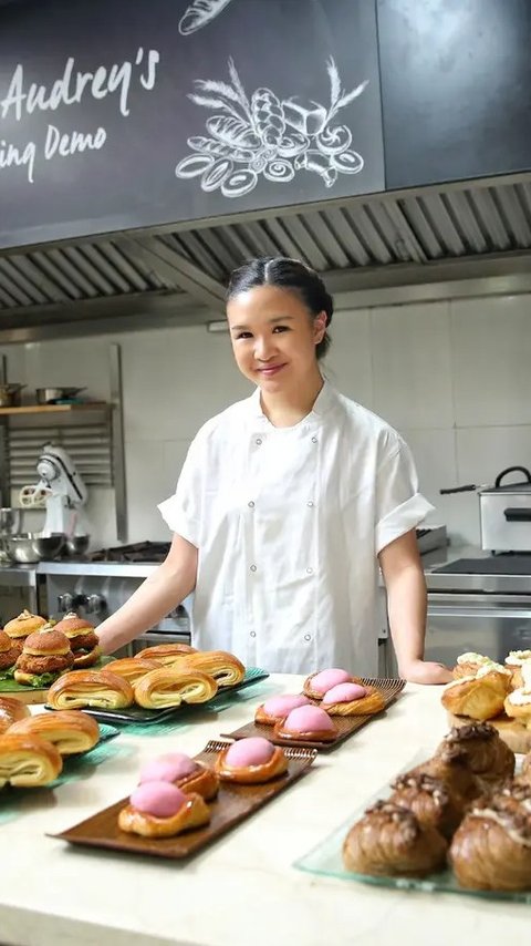 Chef Muda Audrey Tampi Bikin Gebrakan Memadukan Makanan Indonesia dengan Pastry Khas Prancis