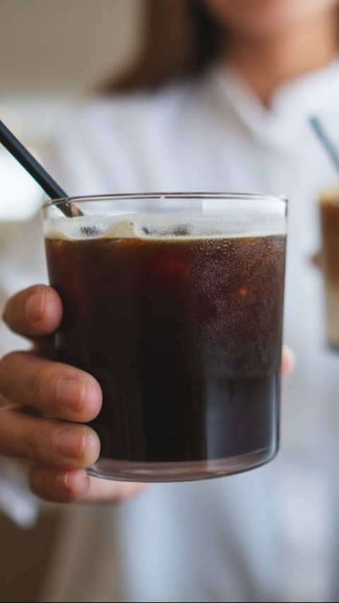 5 Reasons Why Black Coffee Without Sugar Can Help You Lose Weight