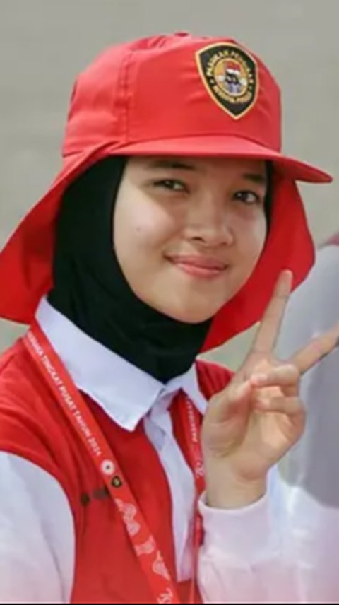 Sosok Maulia Permata Putri, Paskibraka Jilbab Cantik Disorot Usai Gagal Jadi Pembawa Baki Bendera Merah Putih di IKN