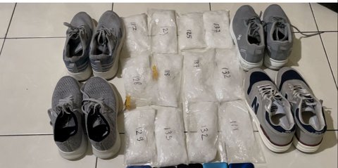 Sempat Buang 500 Gram Sabu ke Closet Bandara, 4 Kurir Tak Berkutik saat Petugas Temukan Sisa 1,5 Kg Narkoba di Sepatu