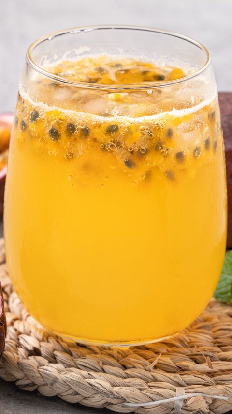 Fresh Passion Fruit Ice Recipe Without Sugar, Refreshing and Healthy