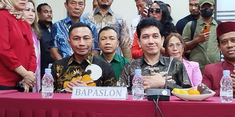 Jelang Penetapan, Dharma Pongrekun dan Kun Wardana Hadir di KPU DKI Jakarta