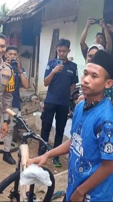 Kisah Alif Pelajar Yatim Piatu yang Lari 5 Km Setiap Hari ke Sekolah Viral, Dapat Bantuan dari Bupati Jember