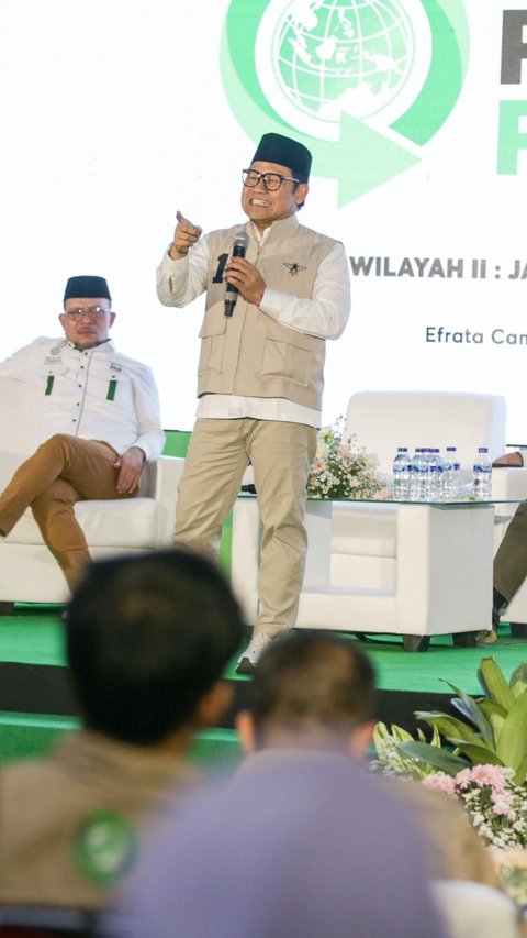 Cak Imin Semringah Setujui Pansus Pengawasan Haji 2024, Minta DPR Tepuk Tangan