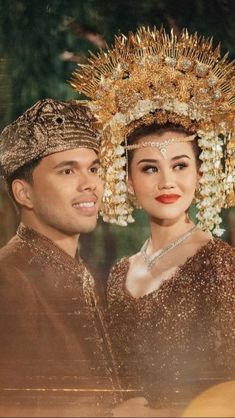 A Portrait of the Luxurious Decoration of Thariq Halilintar and Aaliyah Massaid's New Bridal Room, Created in Just 4 Days