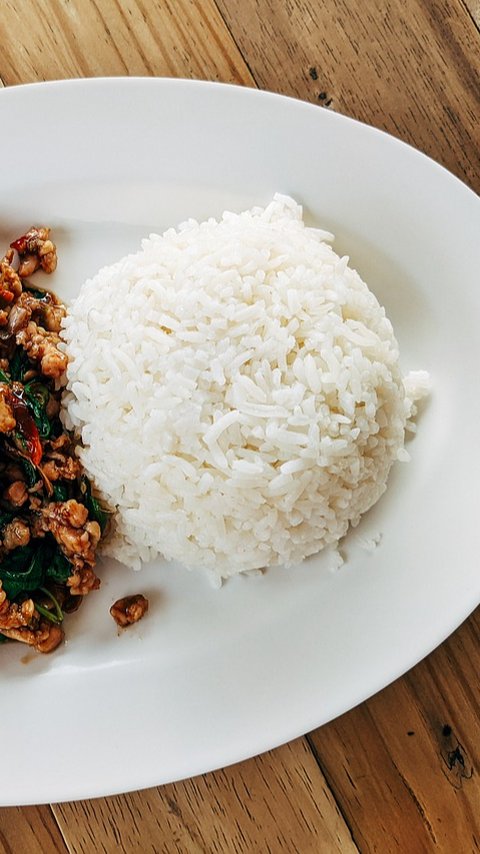 11 Manfaat Nasi Dingin Rendah Gula, Bantu Kontrol Berat Badan hingga Cegah Kanker Usus